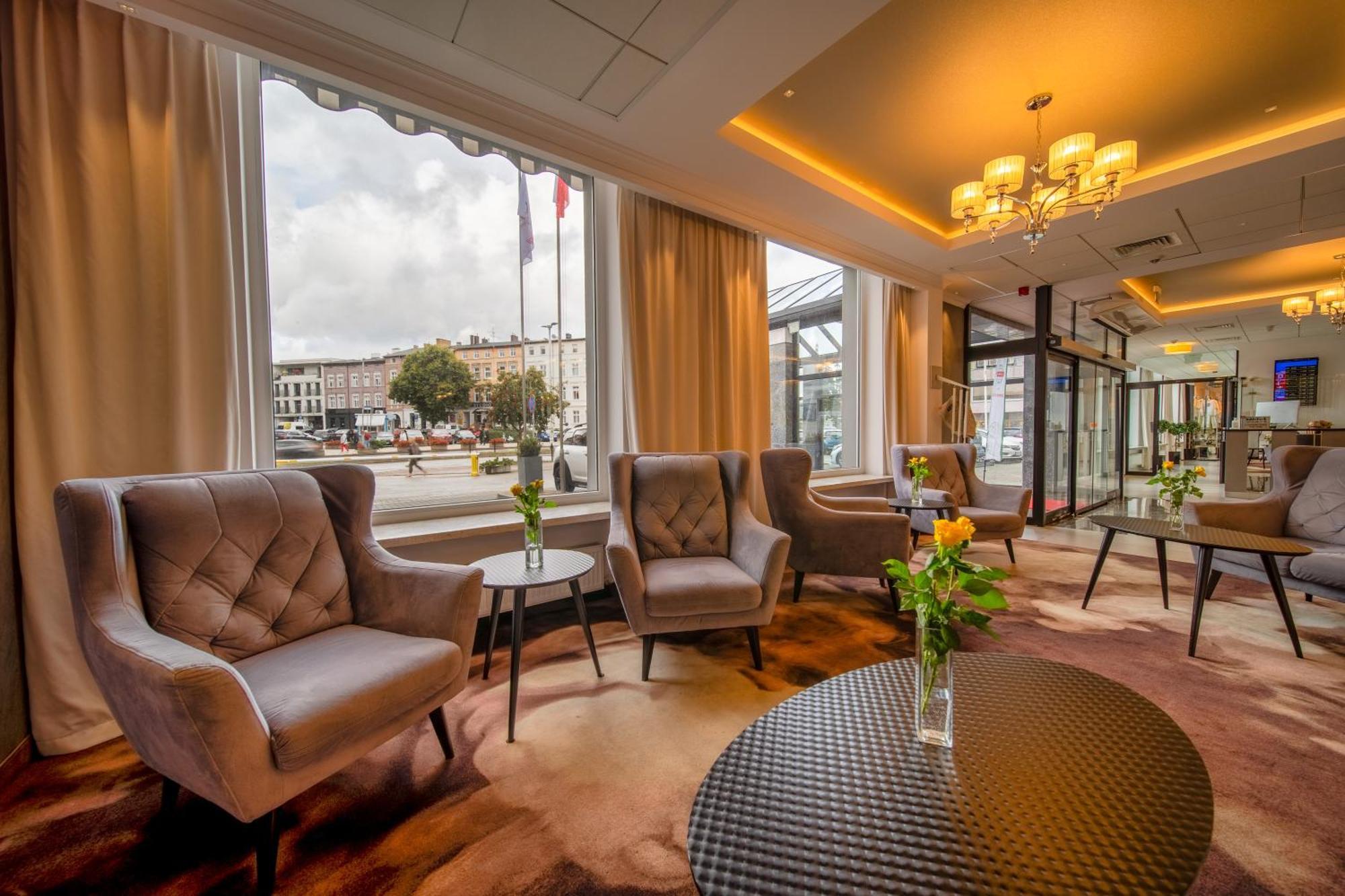 Hotel Gromada Arka Lux Koszalin Exteriör bild