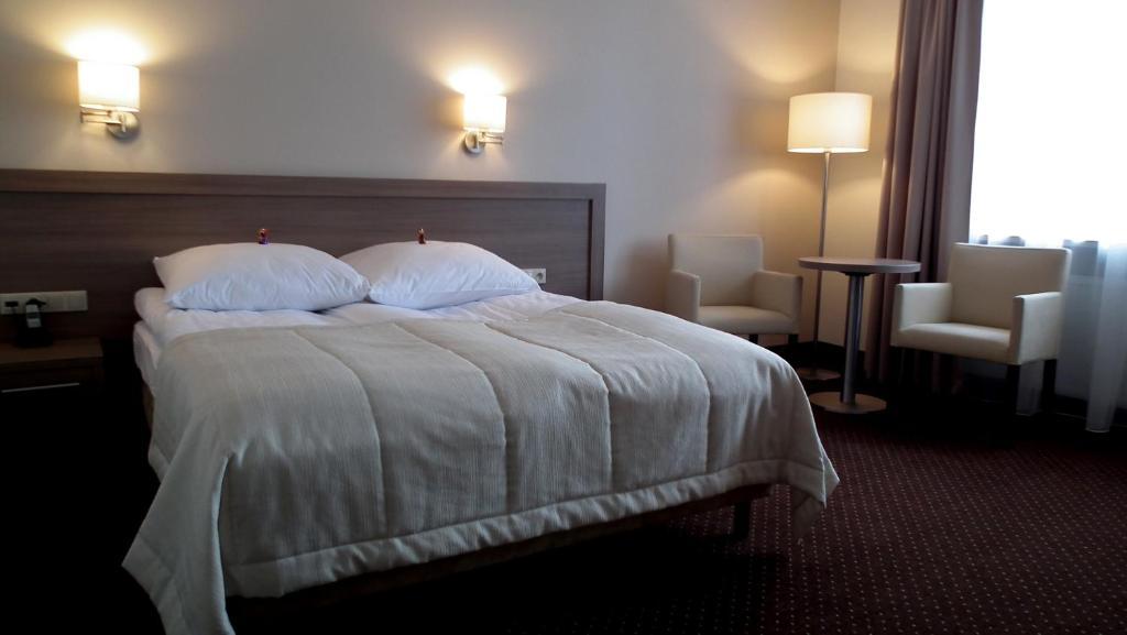 Hotel Gromada Arka Lux Koszalin Exteriör bild