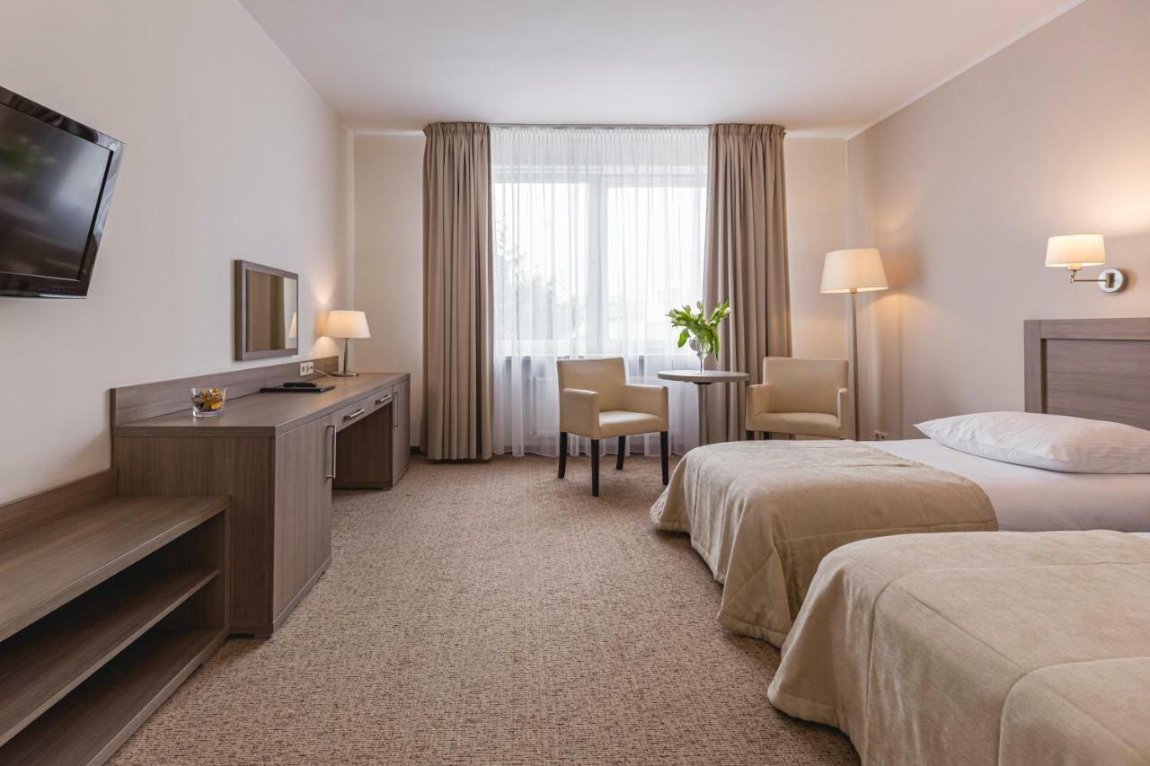 Hotel Gromada Arka Lux Koszalin Exteriör bild